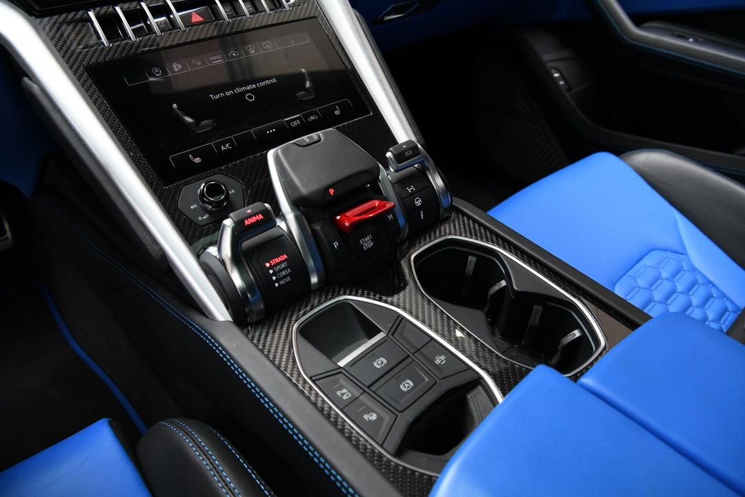 2022 Lamborghini Urus