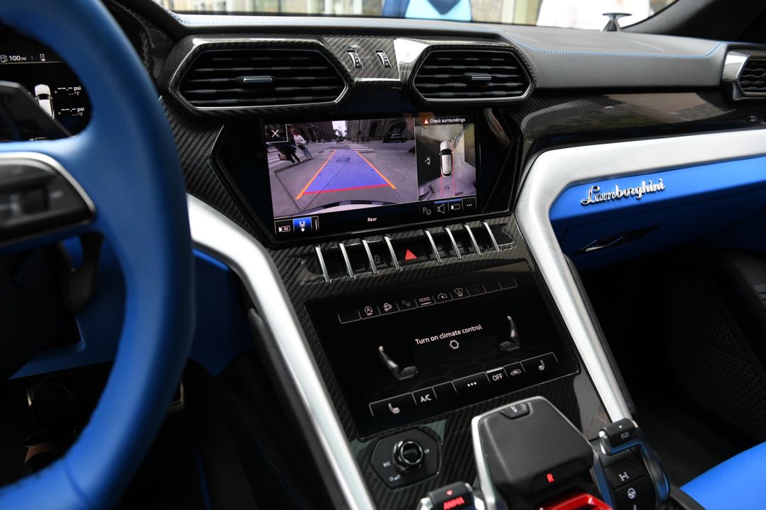 2022 Lamborghini Urus