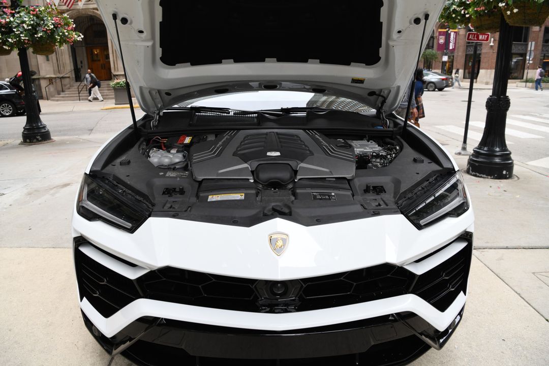 2022 Lamborghini Urus