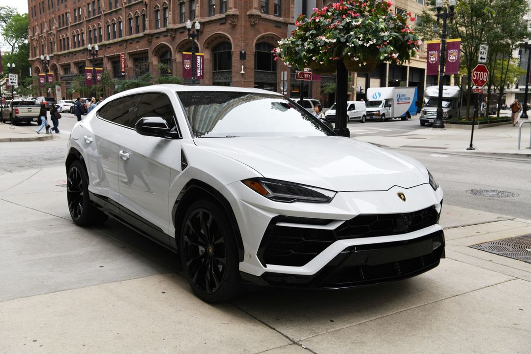 2022 Lamborghini Urus