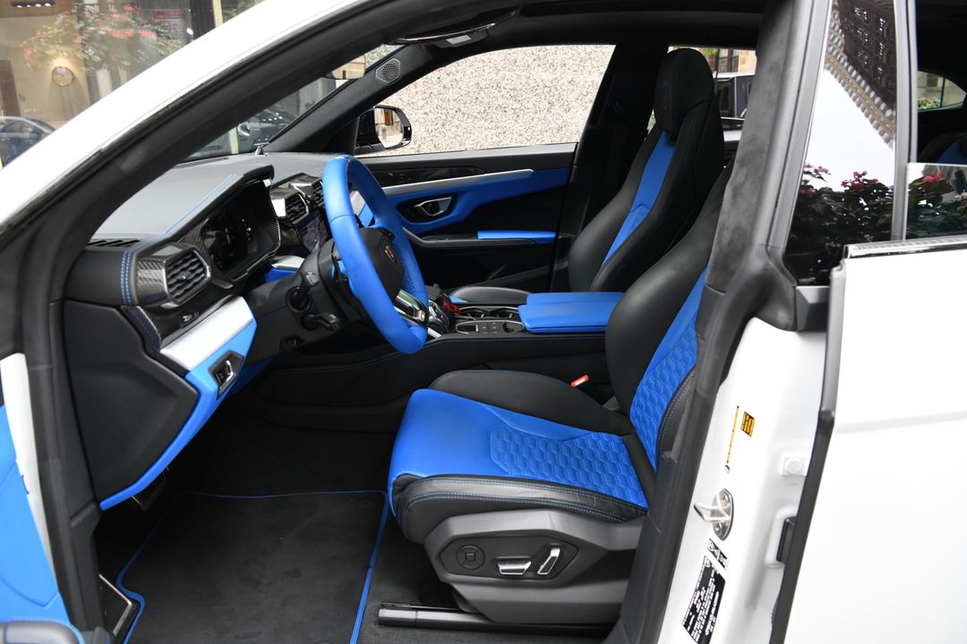 2022 Lamborghini Urus