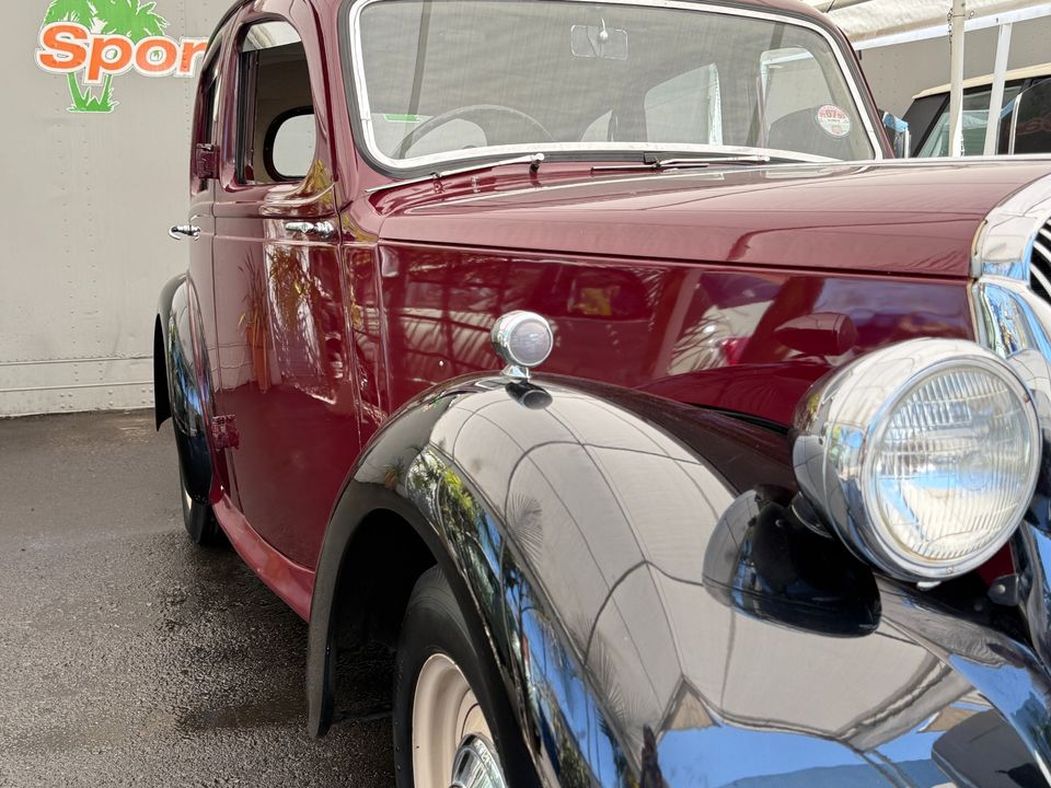 1948 STANDARD triumph