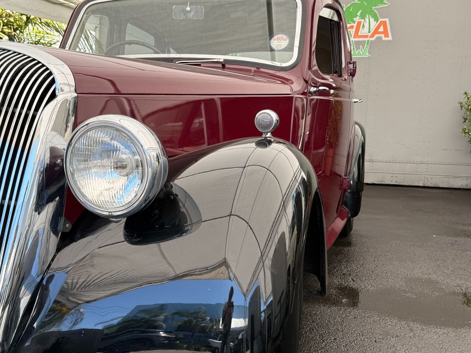 1948 STANDARD triumph