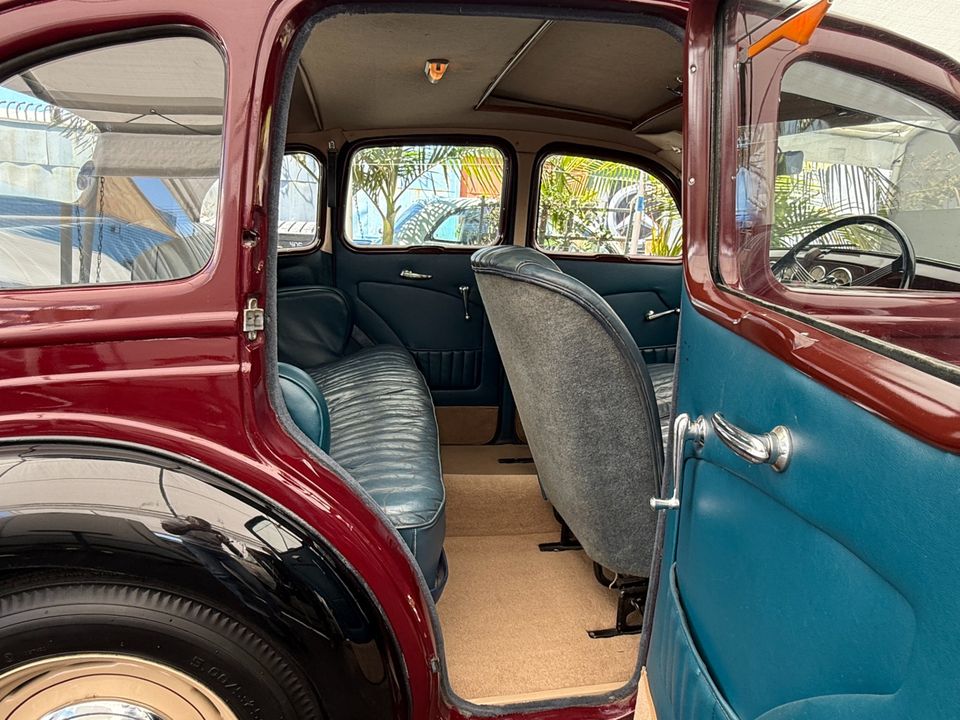 1948 STANDARD triumph