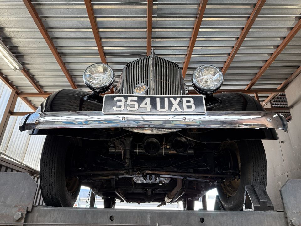 1948 STANDARD triumph