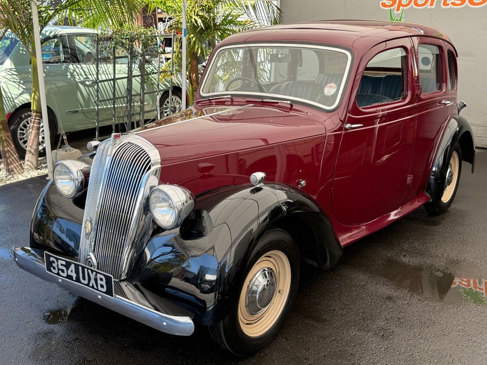 1948 STANDARD triumph