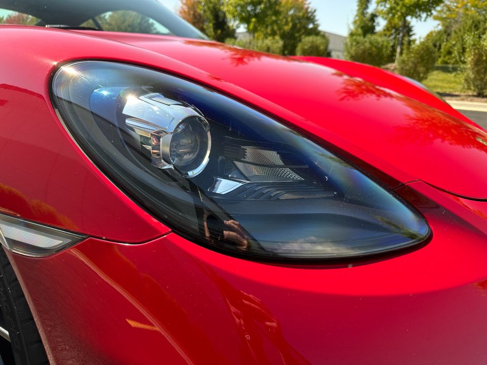 2018 Porsche 718 Cayman