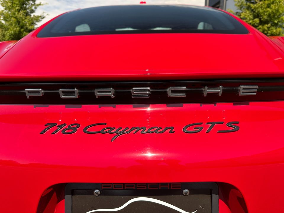 2018 Porsche 718 Cayman