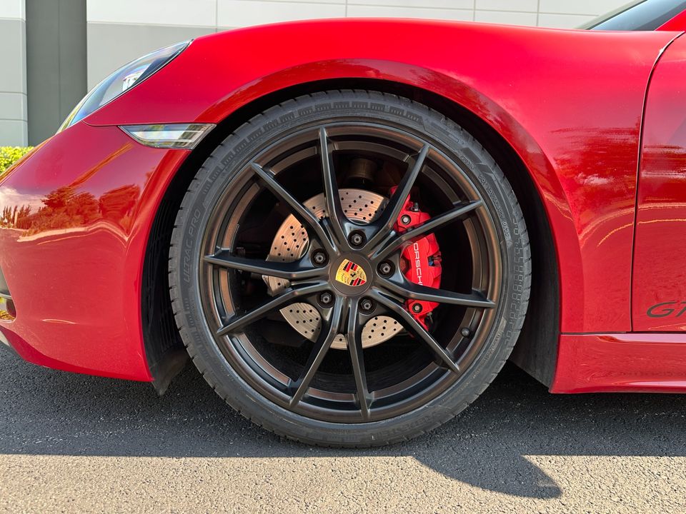 2018 Porsche 718 Cayman