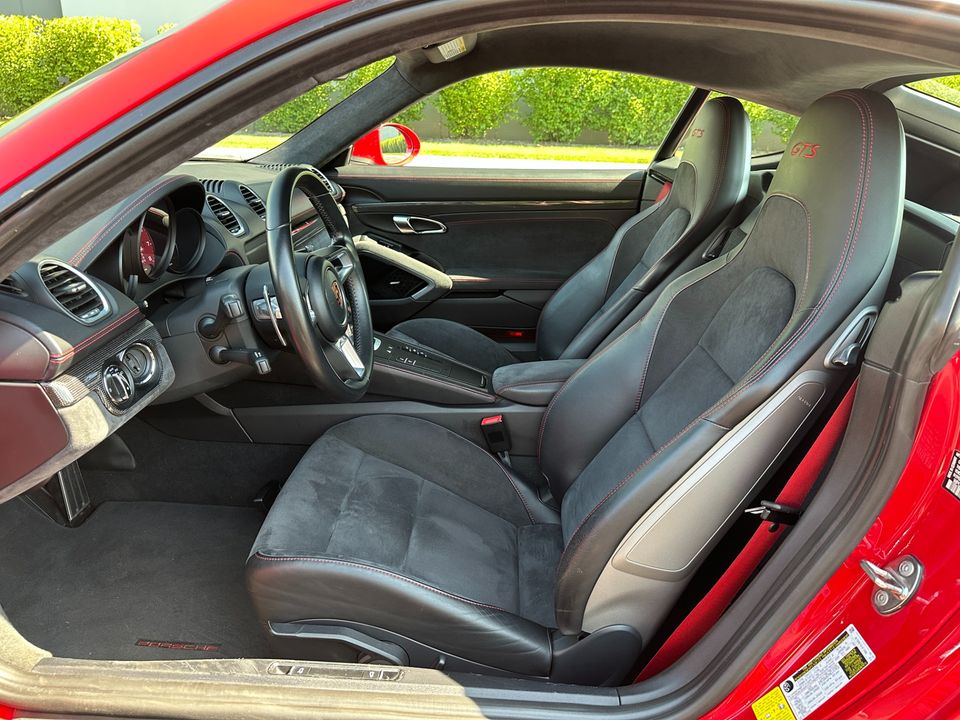 2018 Porsche 718 Cayman