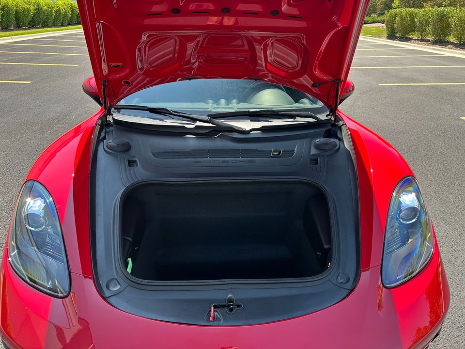 2018 Porsche 718 Cayman