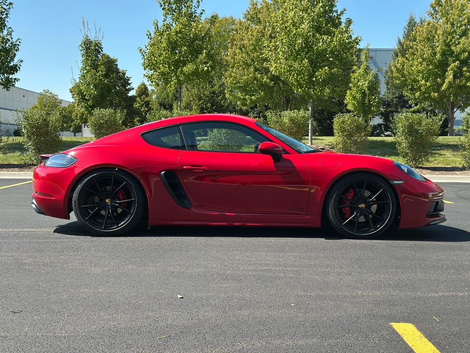 2018 Porsche 718 Cayman