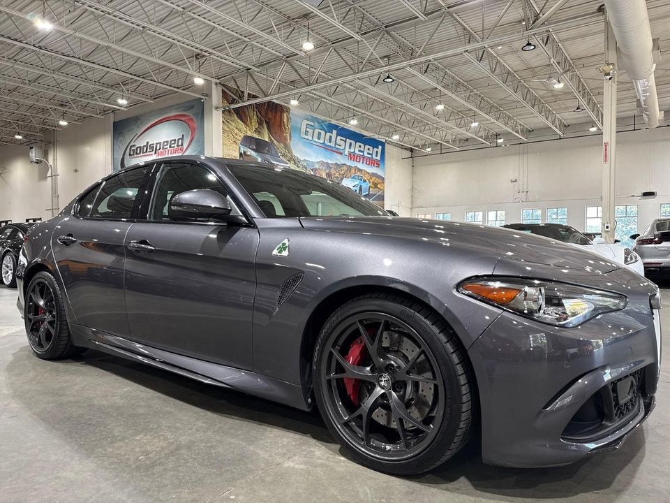 2017 Alfa Romeo Giulia Quadrifoglio