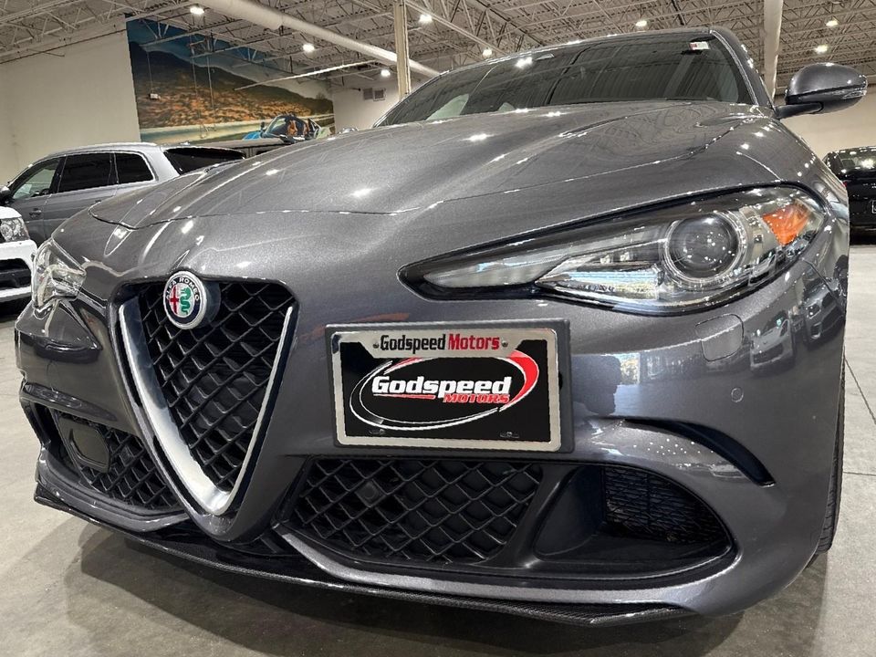 2017 Alfa Romeo Giulia Quadrifoglio