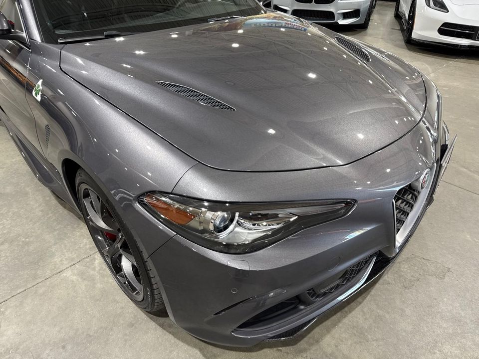 2017 Alfa Romeo Giulia Quadrifoglio