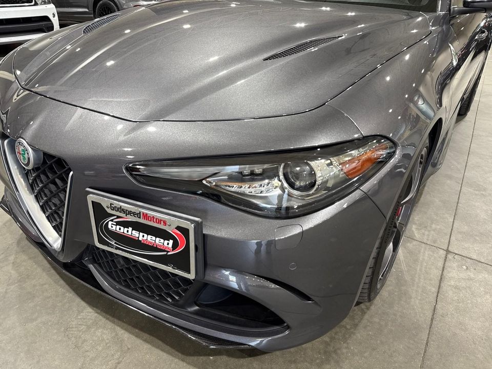2017 Alfa Romeo Giulia Quadrifoglio