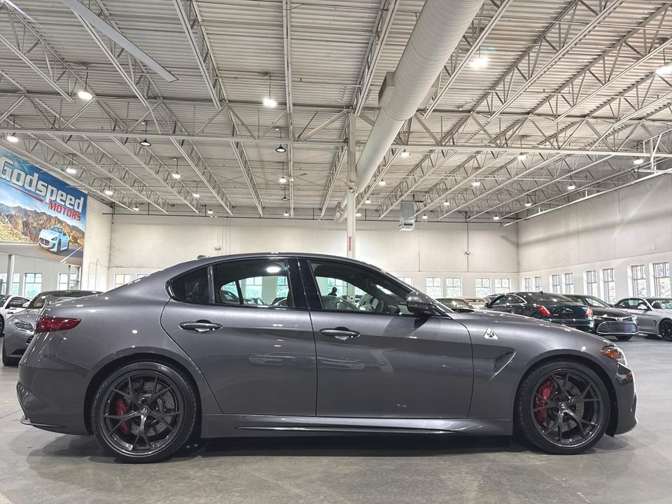 2017 Alfa Romeo Giulia Quadrifoglio