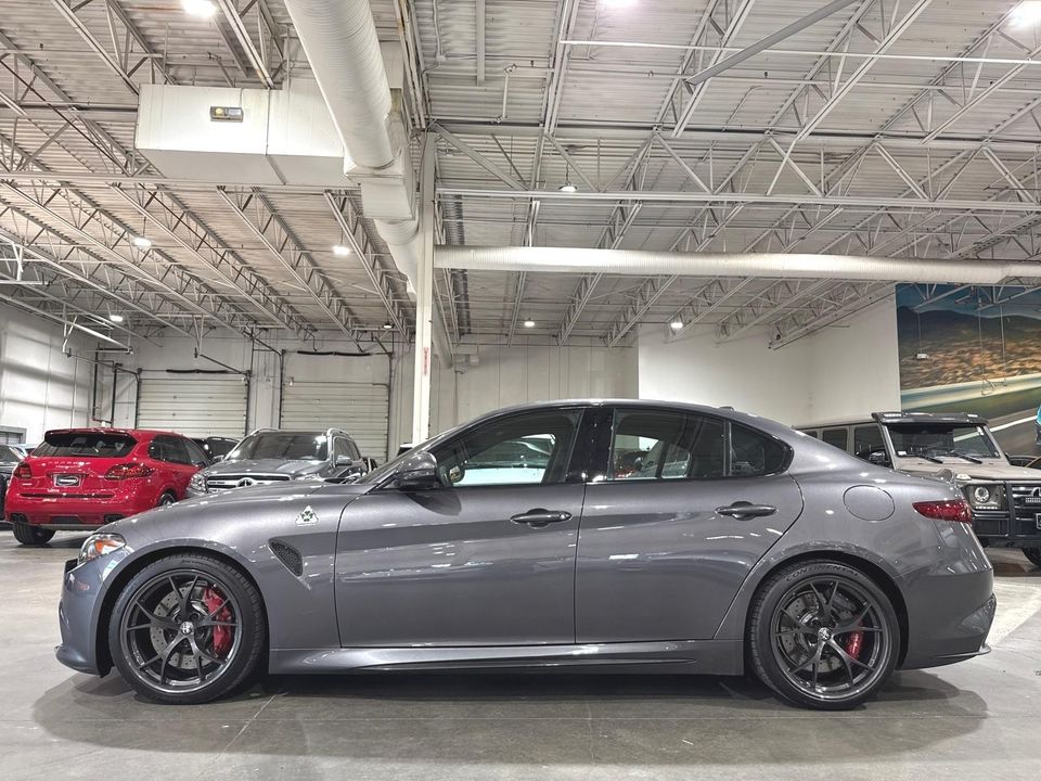2017 Alfa Romeo Giulia Quadrifoglio