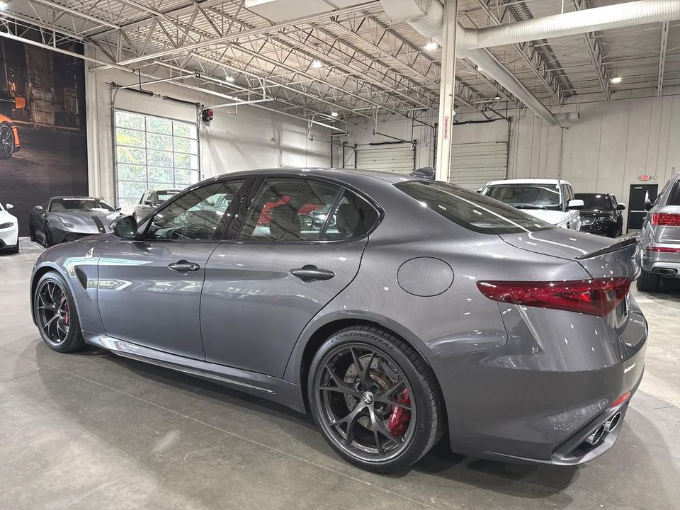 2017 Alfa Romeo Giulia Quadrifoglio