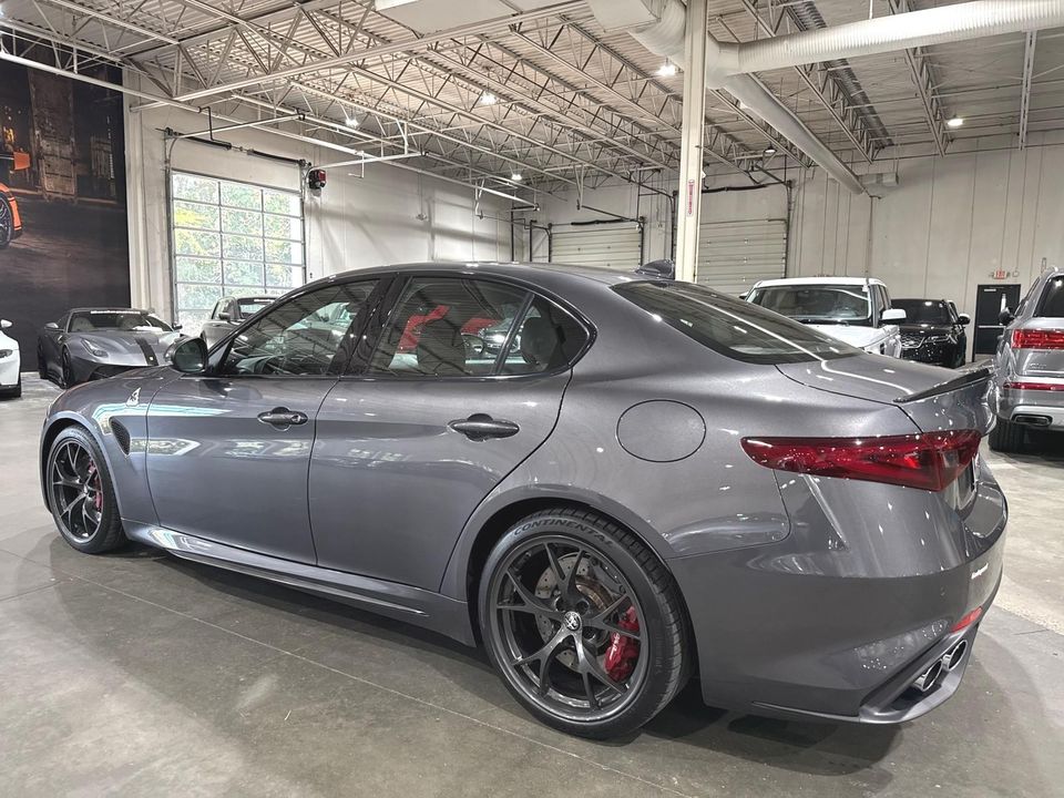 2017 Alfa Romeo Giulia Quadrifoglio