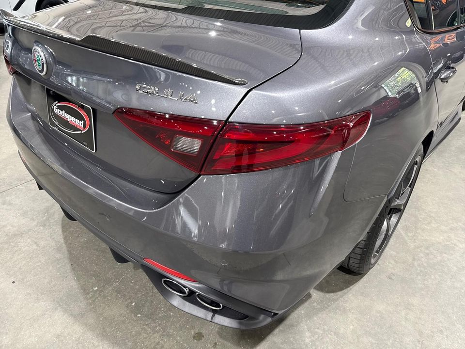 2017 Alfa Romeo Giulia Quadrifoglio