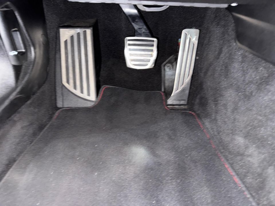 2017 Alfa Romeo Giulia Quadrifoglio
