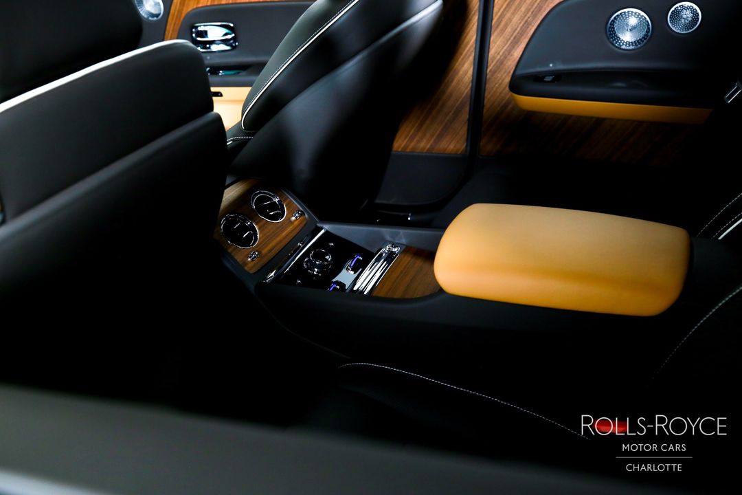 2025 Rolls-Royce Spectre