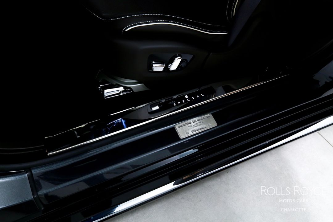 2025 Rolls-Royce Spectre