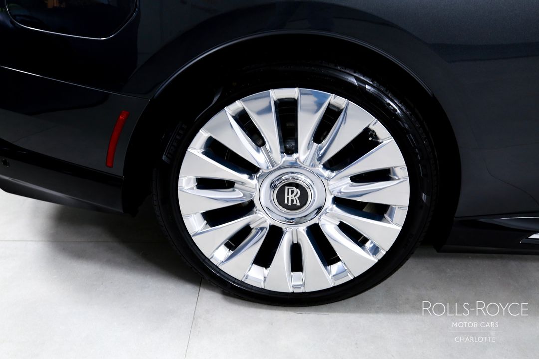 2025 Rolls-Royce Spectre