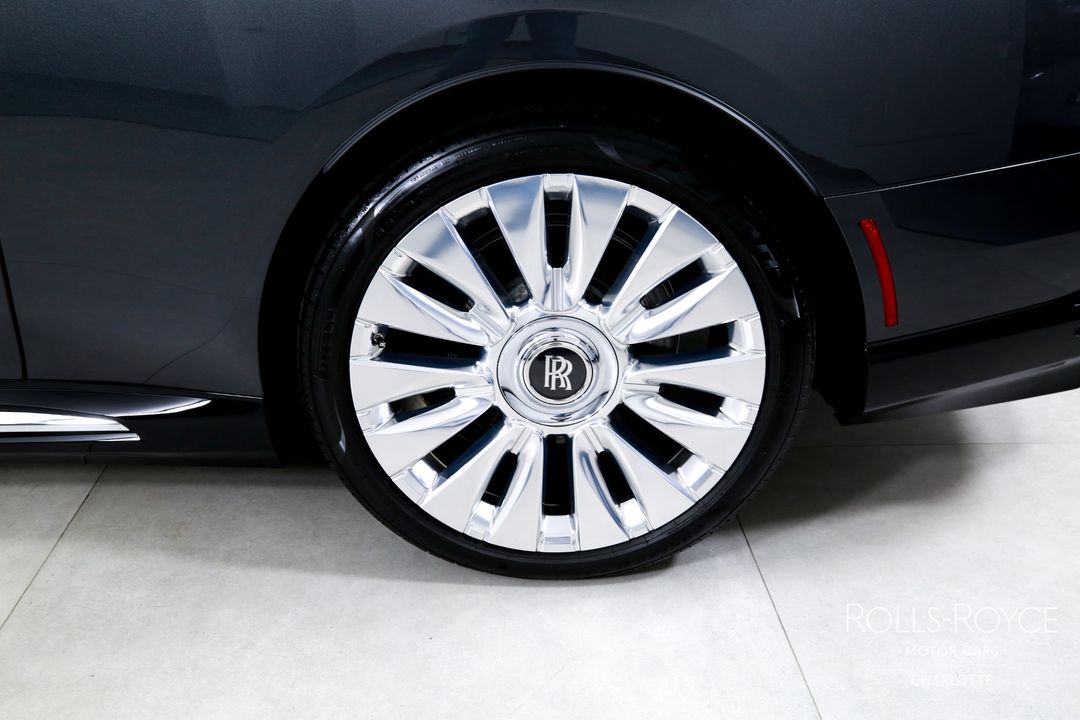 2025 Rolls-Royce Spectre