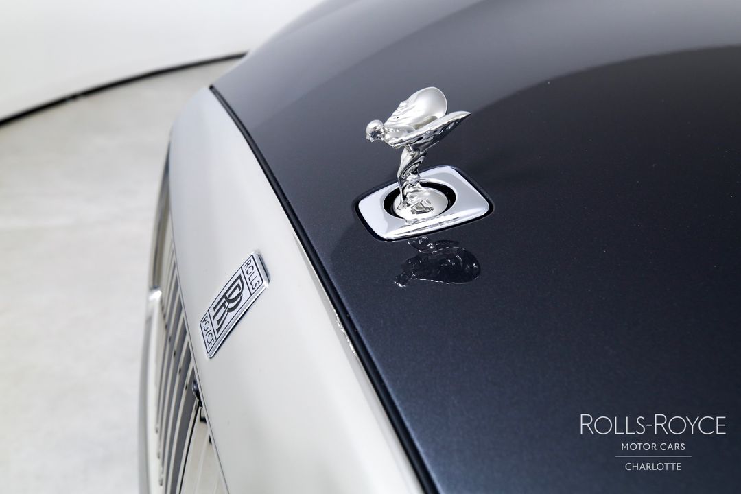 2025 Rolls-Royce Spectre