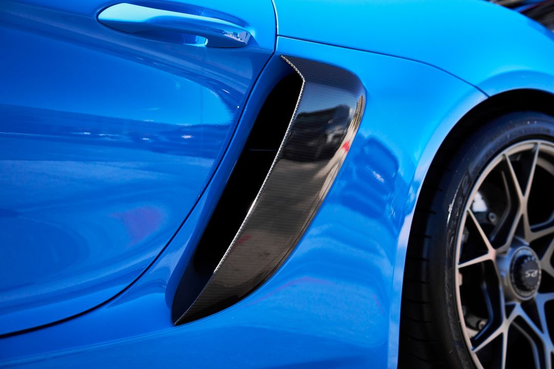 2023 Porsche 718 Cayman