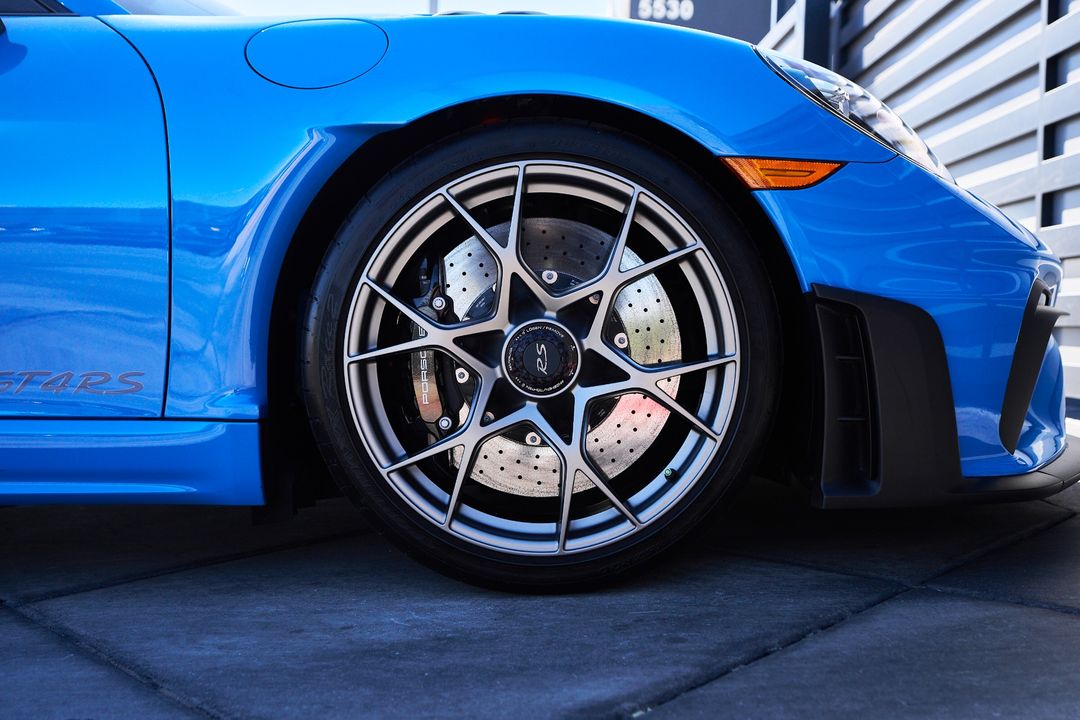 2023 Porsche 718 Cayman