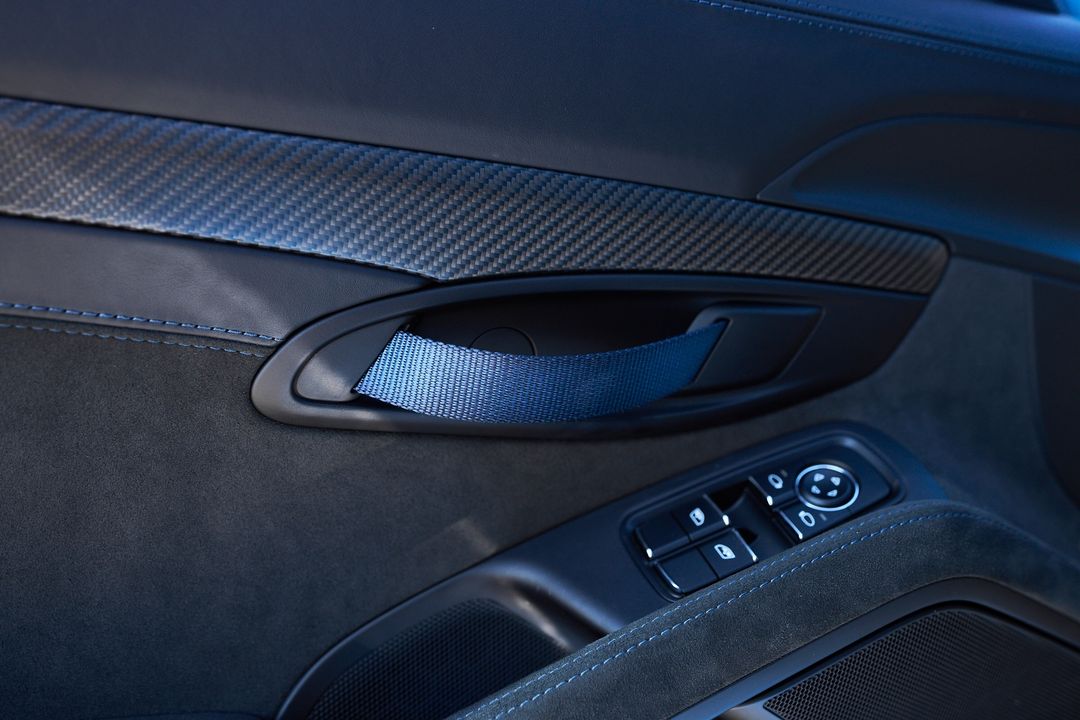 2023 Porsche 718 Cayman