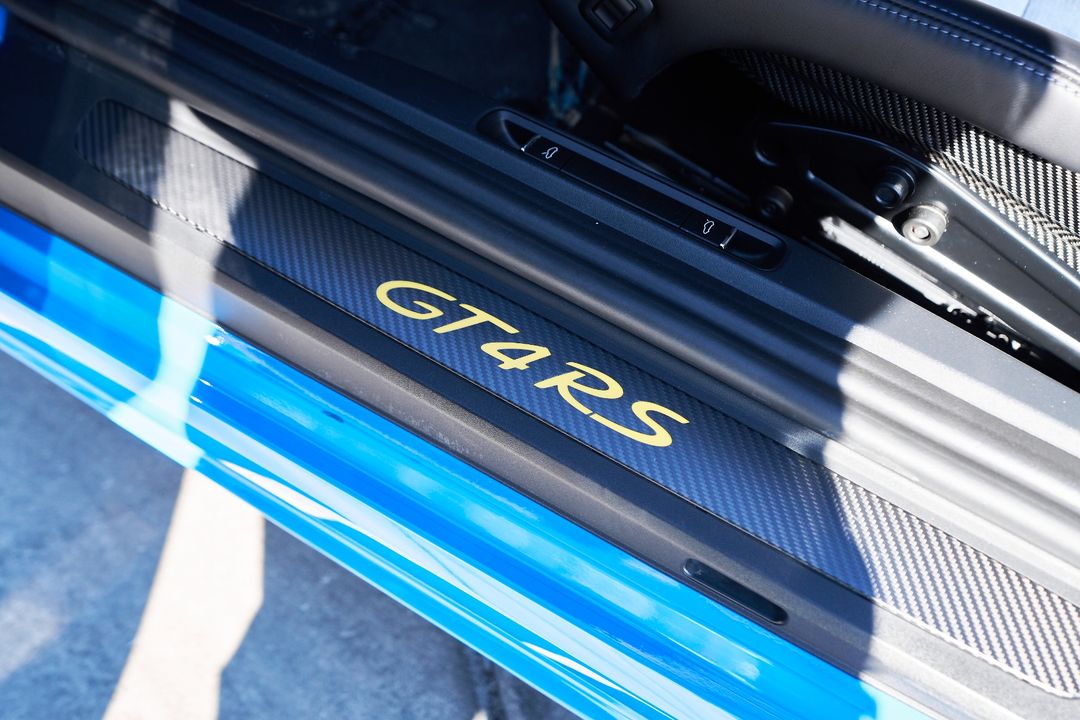 2023 Porsche 718 Cayman
