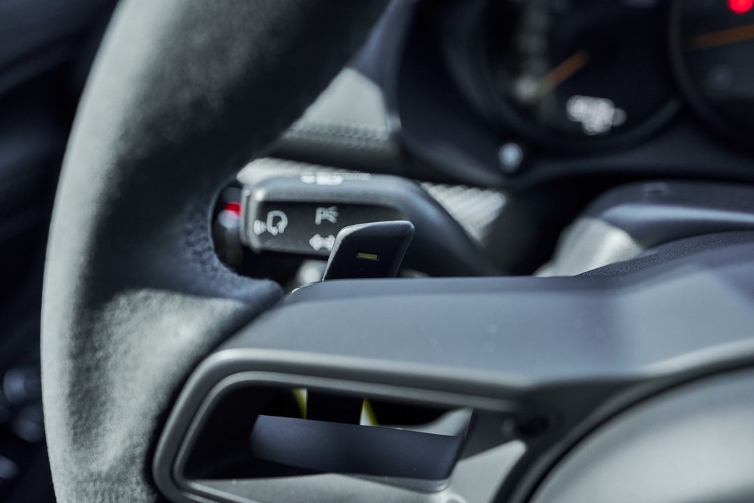 2023 Porsche 718 Cayman