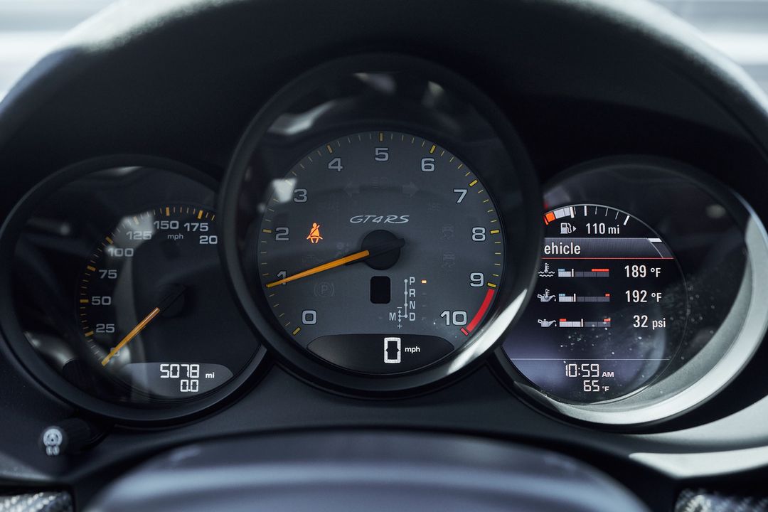 2023 Porsche 718 Cayman