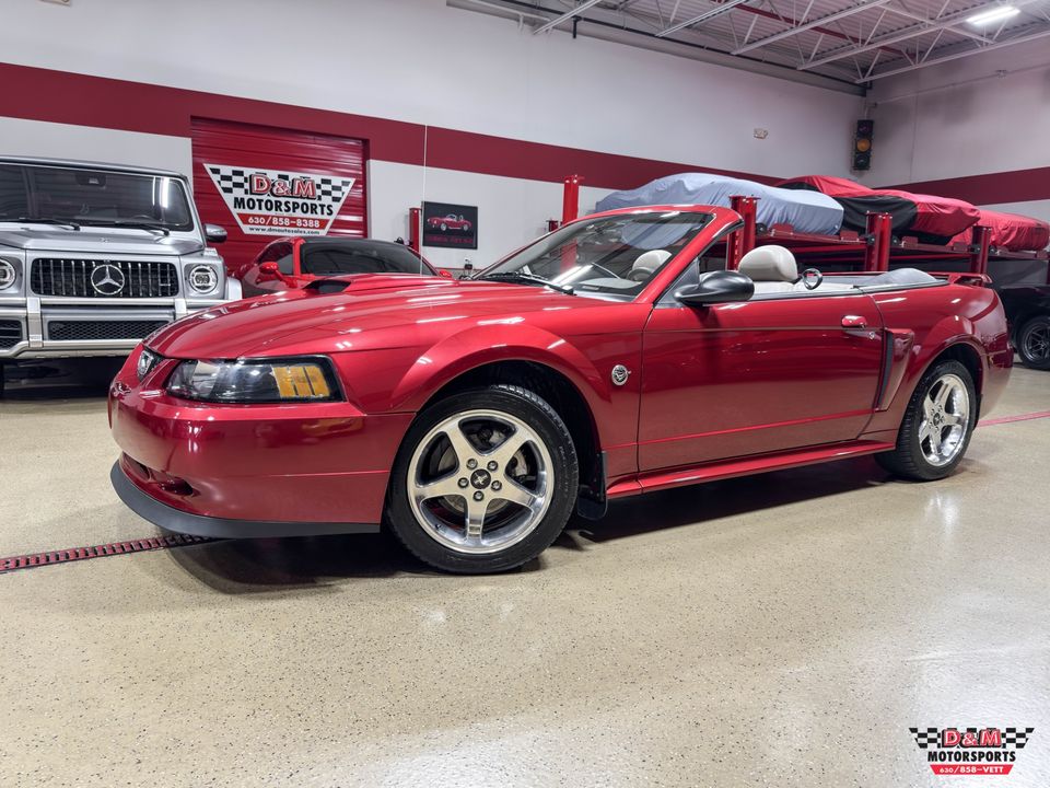 2004 Ford Mustang