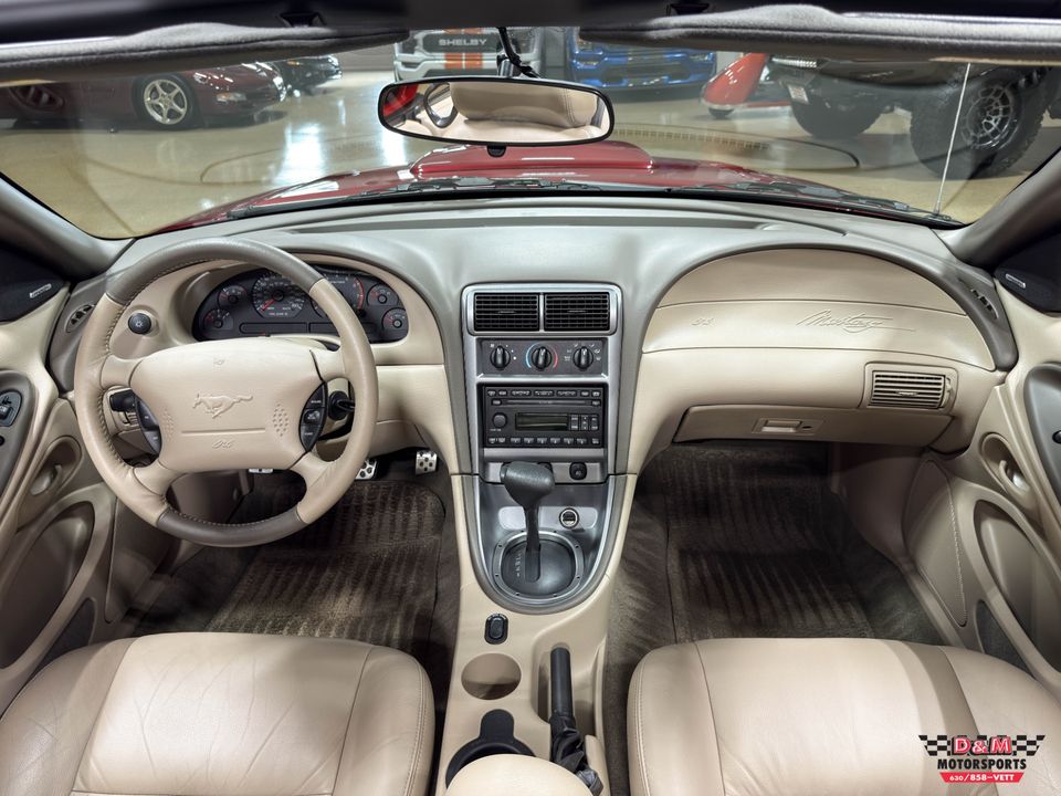 2004 Ford Mustang