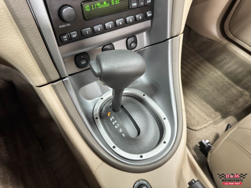 2004 Ford Mustang