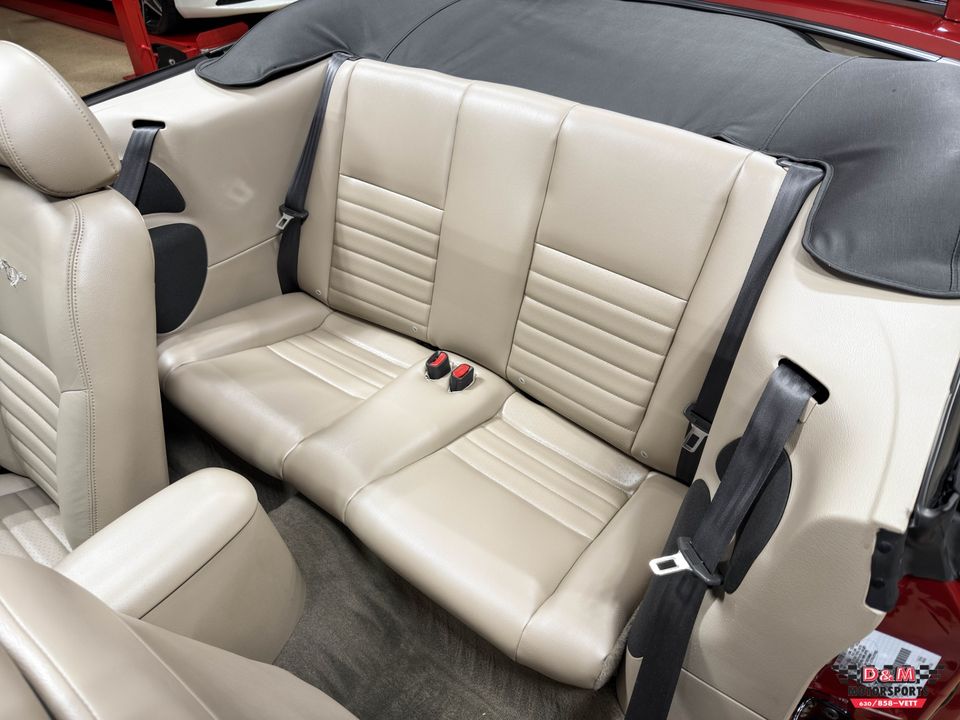 2004 Ford Mustang