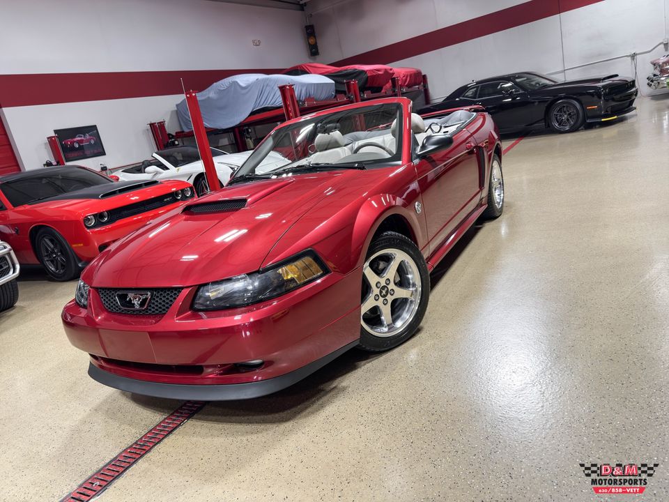 2004 Ford Mustang