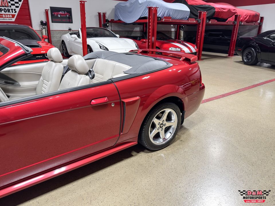 2004 Ford Mustang