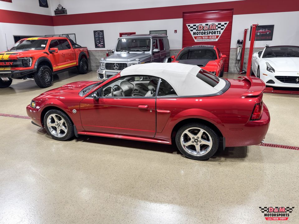 2004 Ford Mustang