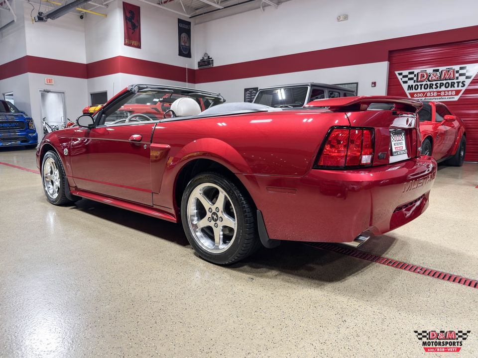 2004 Ford Mustang