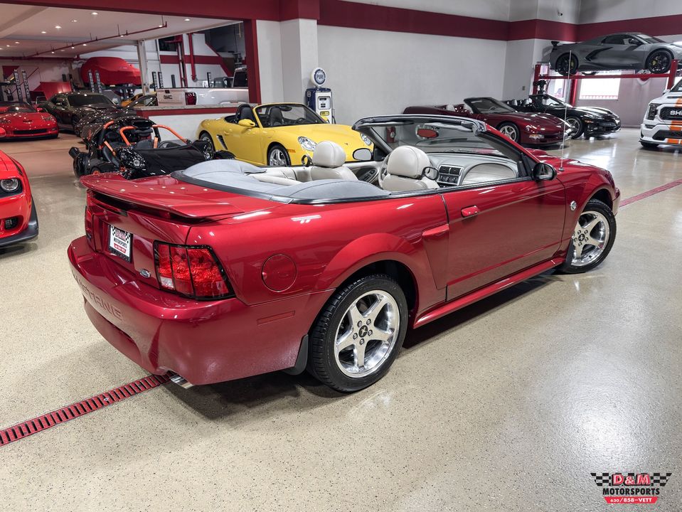 2004 Ford Mustang