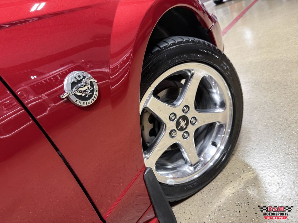 2004 Ford Mustang