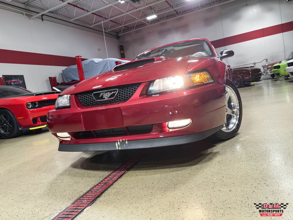2004 Ford Mustang