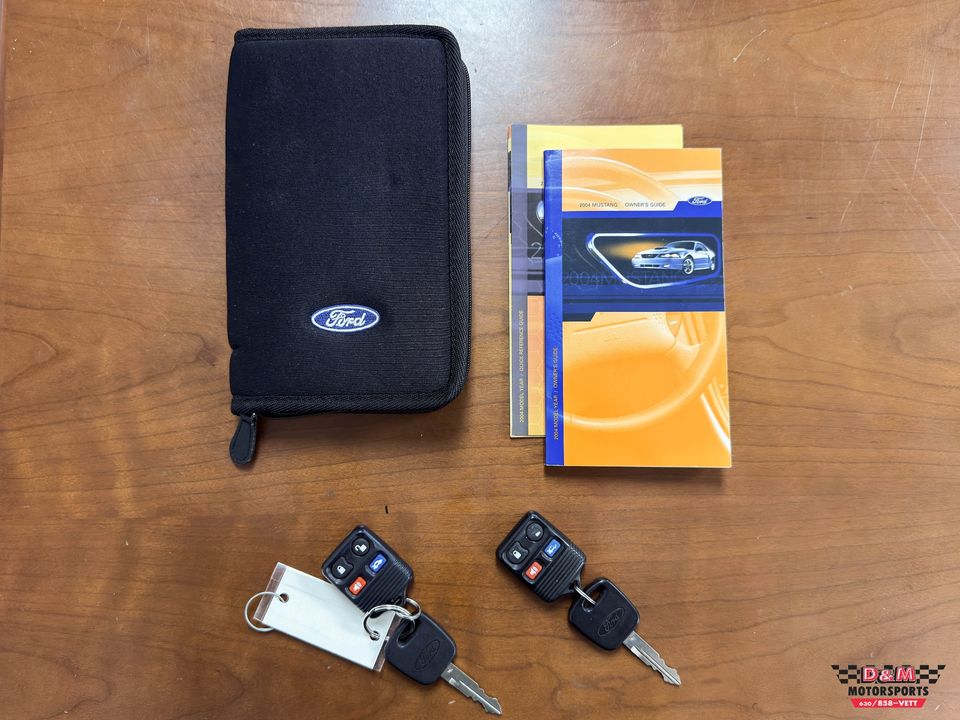 2004 Ford Mustang