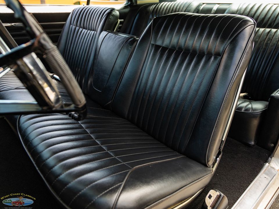 1966 Oldsmobile Toronado Deluxe